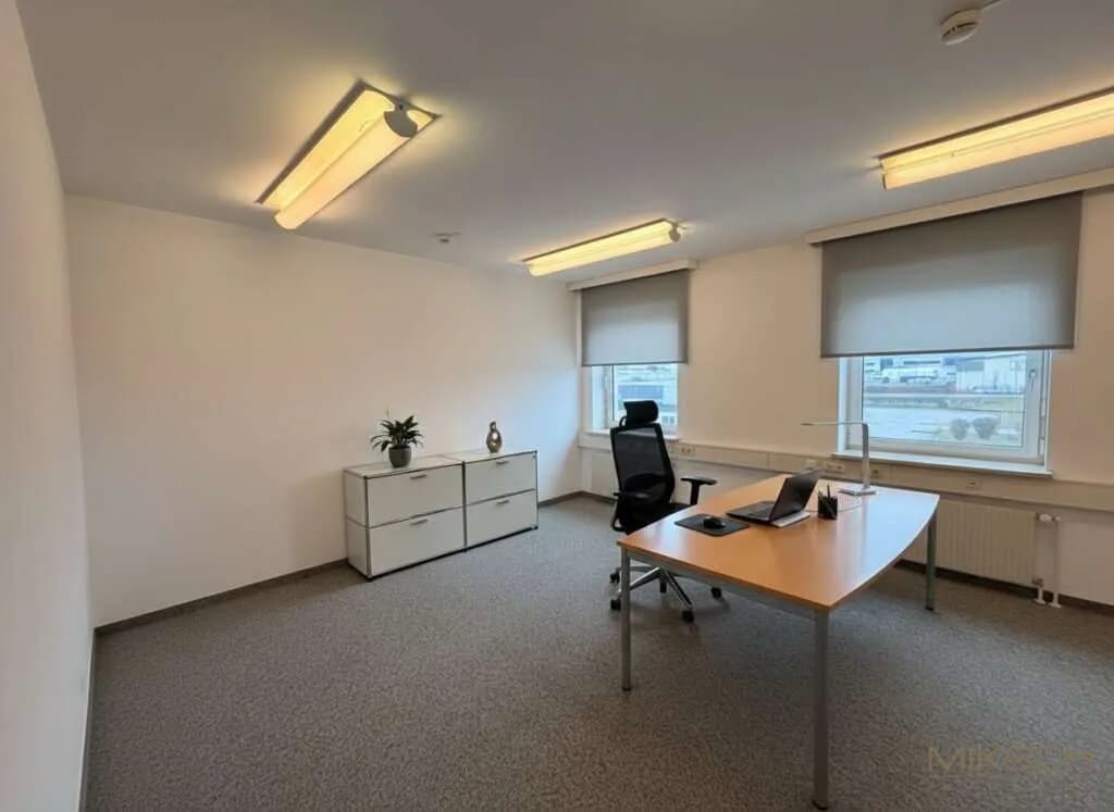 10-Zimmer-Gewerbeimmobilie mieten in Sankt Pölten – 306 m², € 10 – Bild 7 von 15