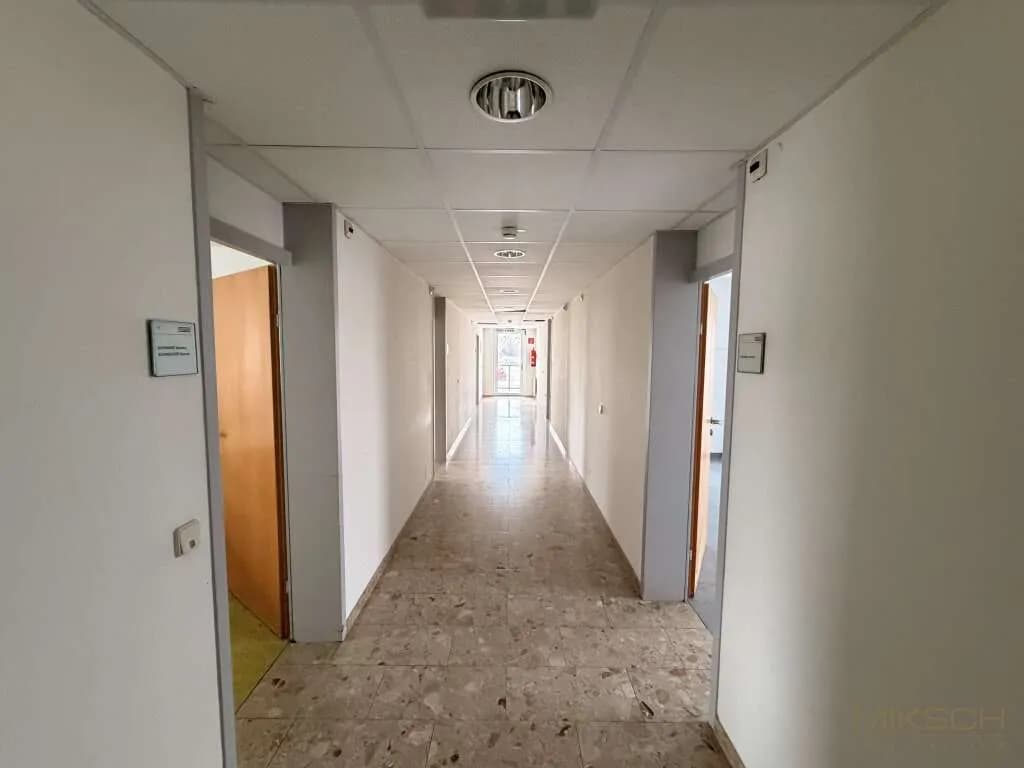 10-Zimmer-Gewerbeimmobilie mieten in Sankt Pölten – 306 m², € 10 – Bild 9 von 15