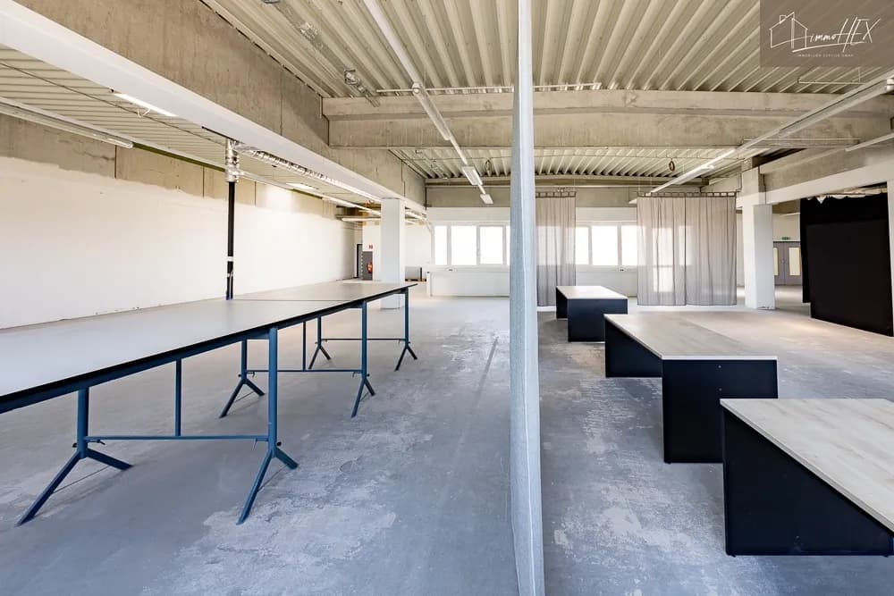 Gewerbeimmobilie mieten in Gänserndorf – 338 m², € 2.563