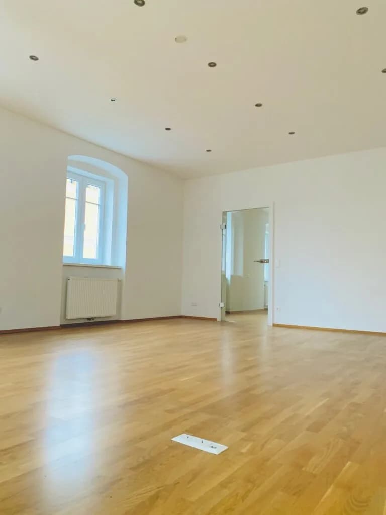 2-Zimmer-Gewerbeimmobilie mieten in Klagenfurt – 83 m², € 990 – Bild 3 von 11