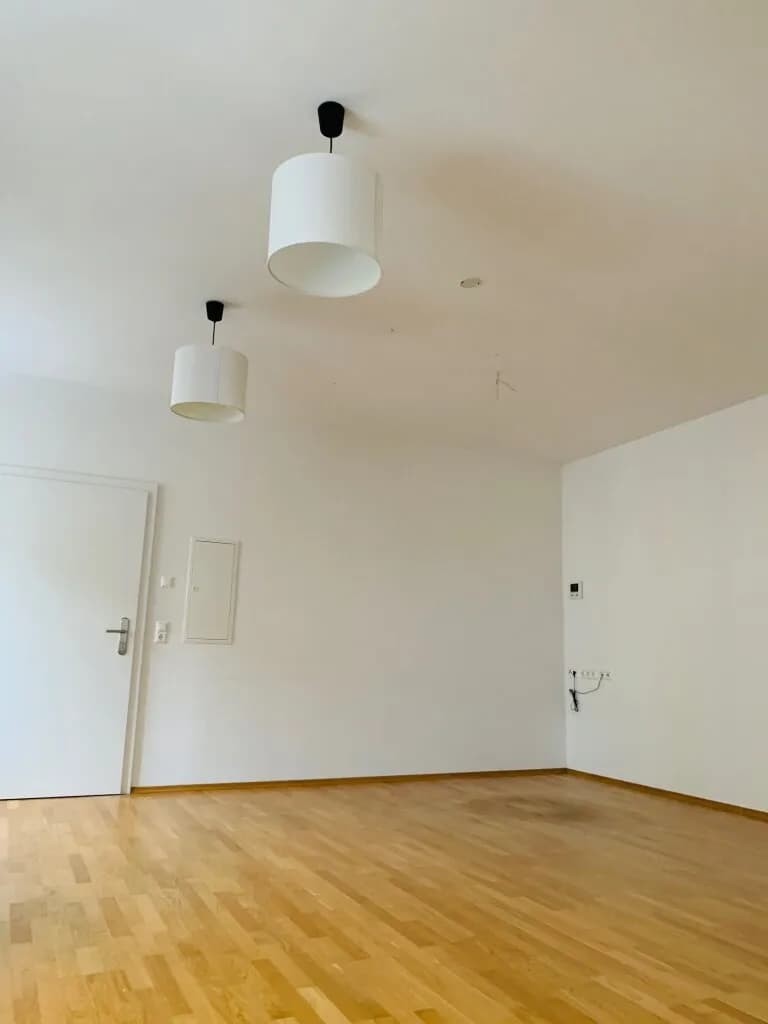 2-Zimmer-Gewerbeimmobilie mieten in Klagenfurt – 83 m², € 990 – Bild 5 von 11