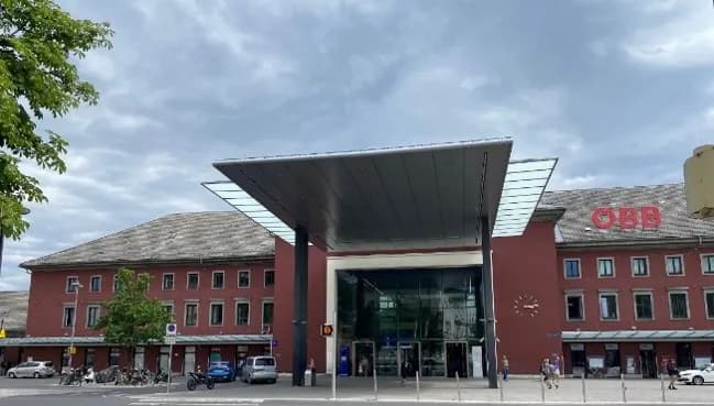 Gewerbeimmobilie mieten in Klagenfurt – 787 m², € 29