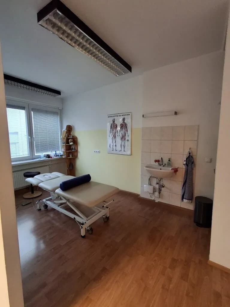Gewerbeimmobilie mieten in Ried im Innkreis – 110 m², € 989 – Bild 4 von 12