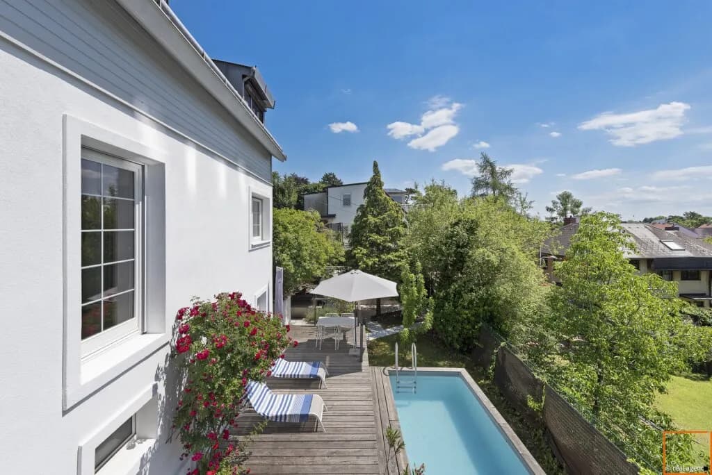 6-Zimmer-Haus kaufen in Wien – 223 m², € 2.250.000 – Bild 1 von 26