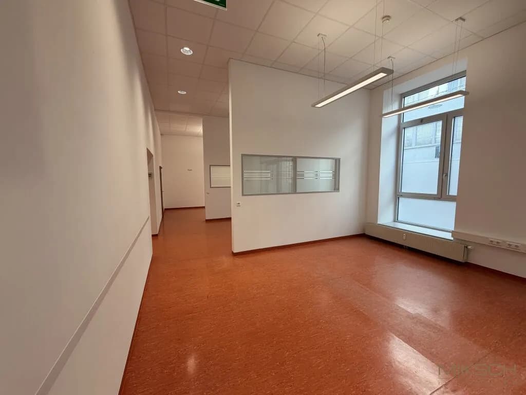 Gewerbeimmobilie mieten in Sankt Pölten – 88 m², € 1.167 – Bild 2 von 12