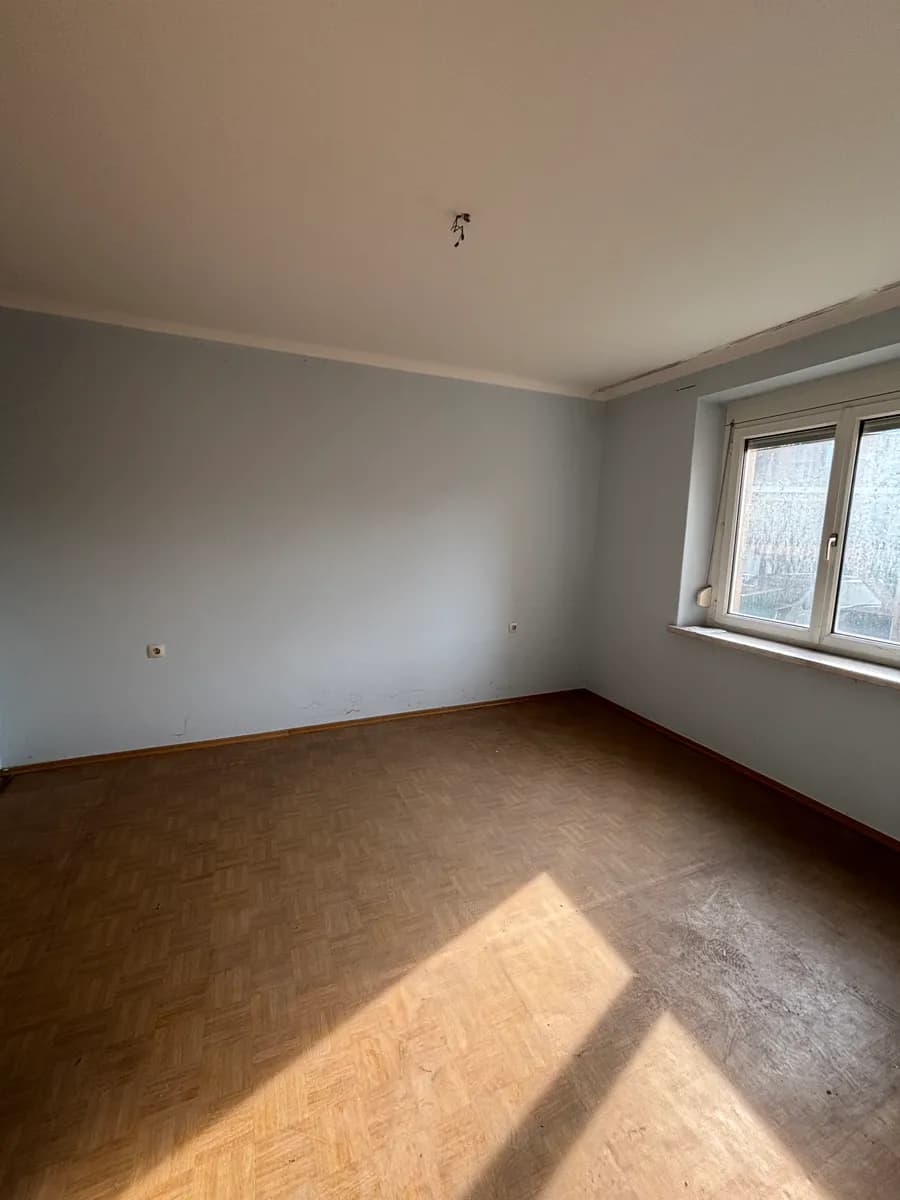 4-Zimmer-Wohnung kaufen in Voitsberg – 76 m², € 76.000 – Bild 2 von 12