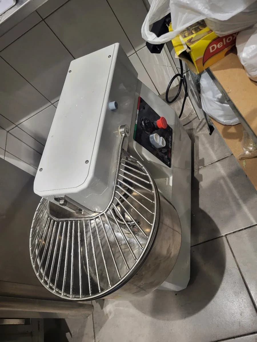 3-Zimmer-Gewerbeimmobilie mieten in Wien – 97 m², € 1.250 – Bild 28 von 38