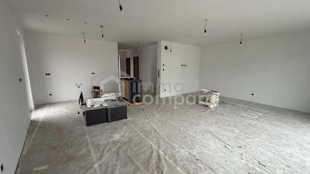 5-Zimmer-Haus kaufen in Bruck an der Leitha – 135 m², € 530.000 – Bild 2 von 14