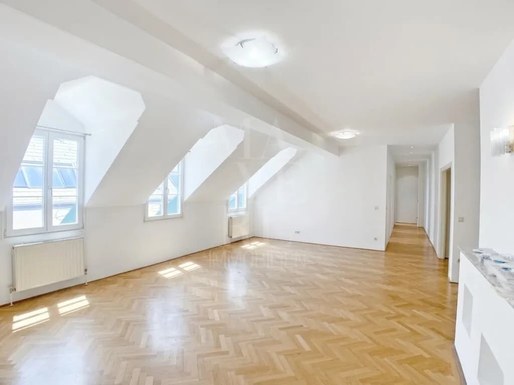 7-Zimmer-Wohnung mieten in Wien – 212,4 m², € 4.825 – Bild 3 von 20