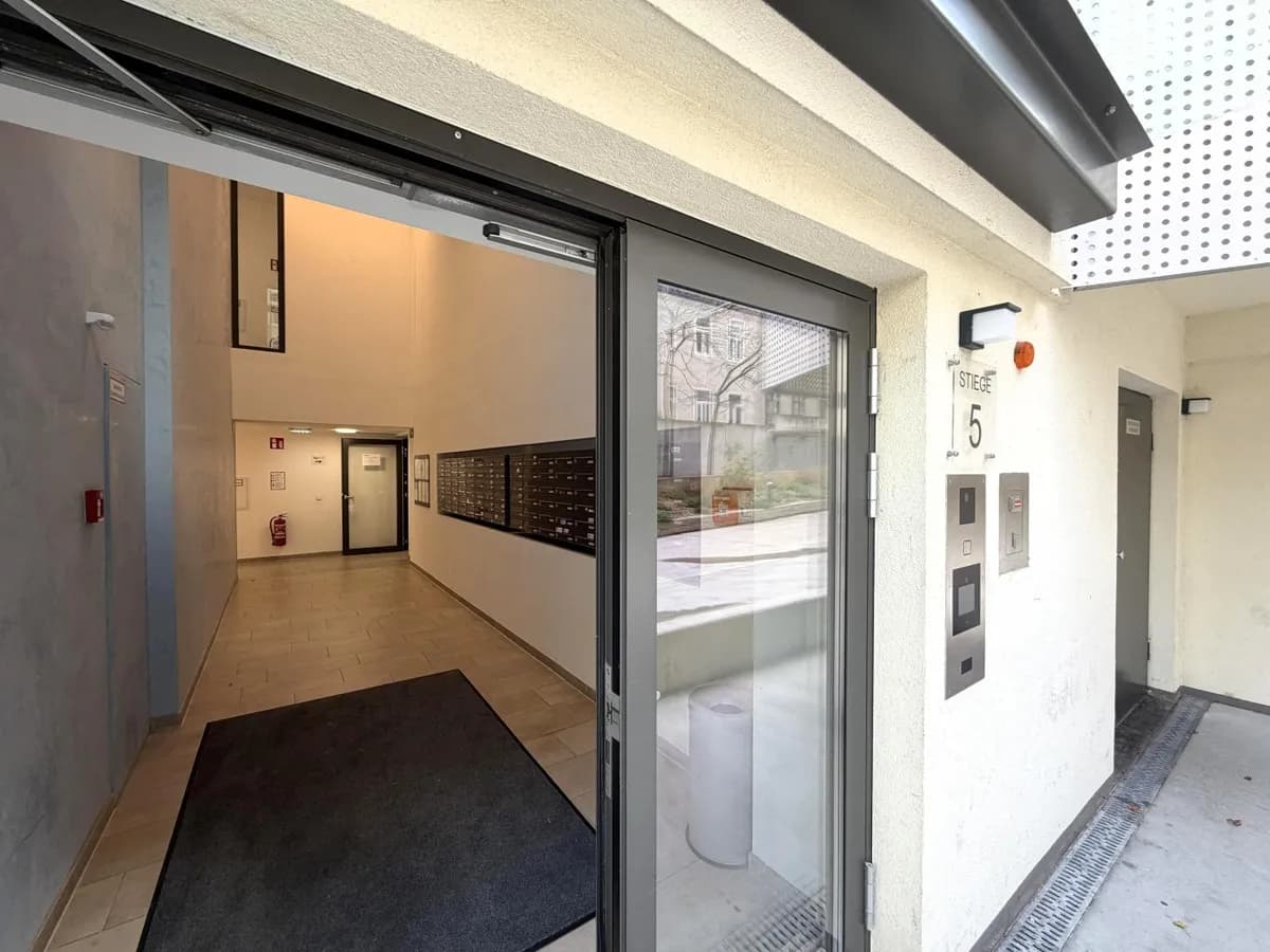 5-Zimmer-Wohnung mieten in Wien – 156,81 m², € 4.243 – Bild 2 von 45