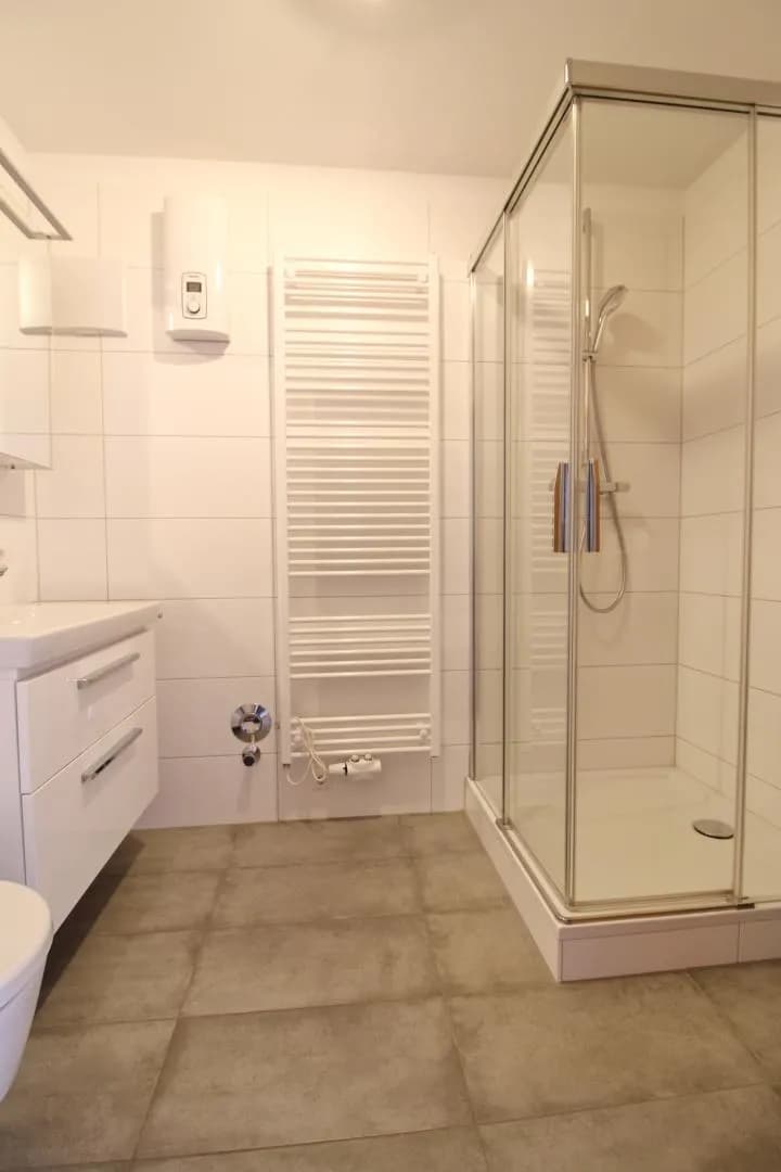 2-Zimmer-Wohnung mieten in Gmunden – 65 m², € 908 – Bild 6 von 9