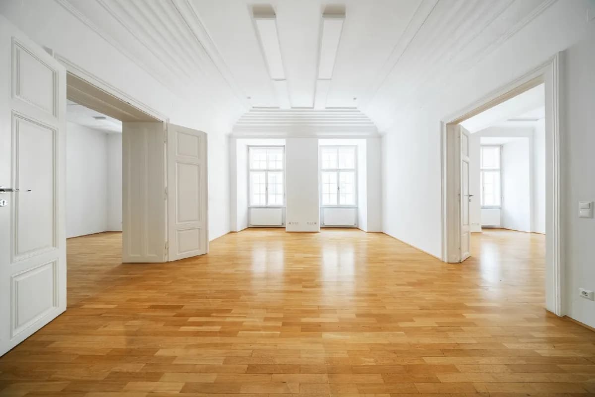 9-Zimmer-Gewerbeimmobilie mieten in Wien – 281 m², € 6.294