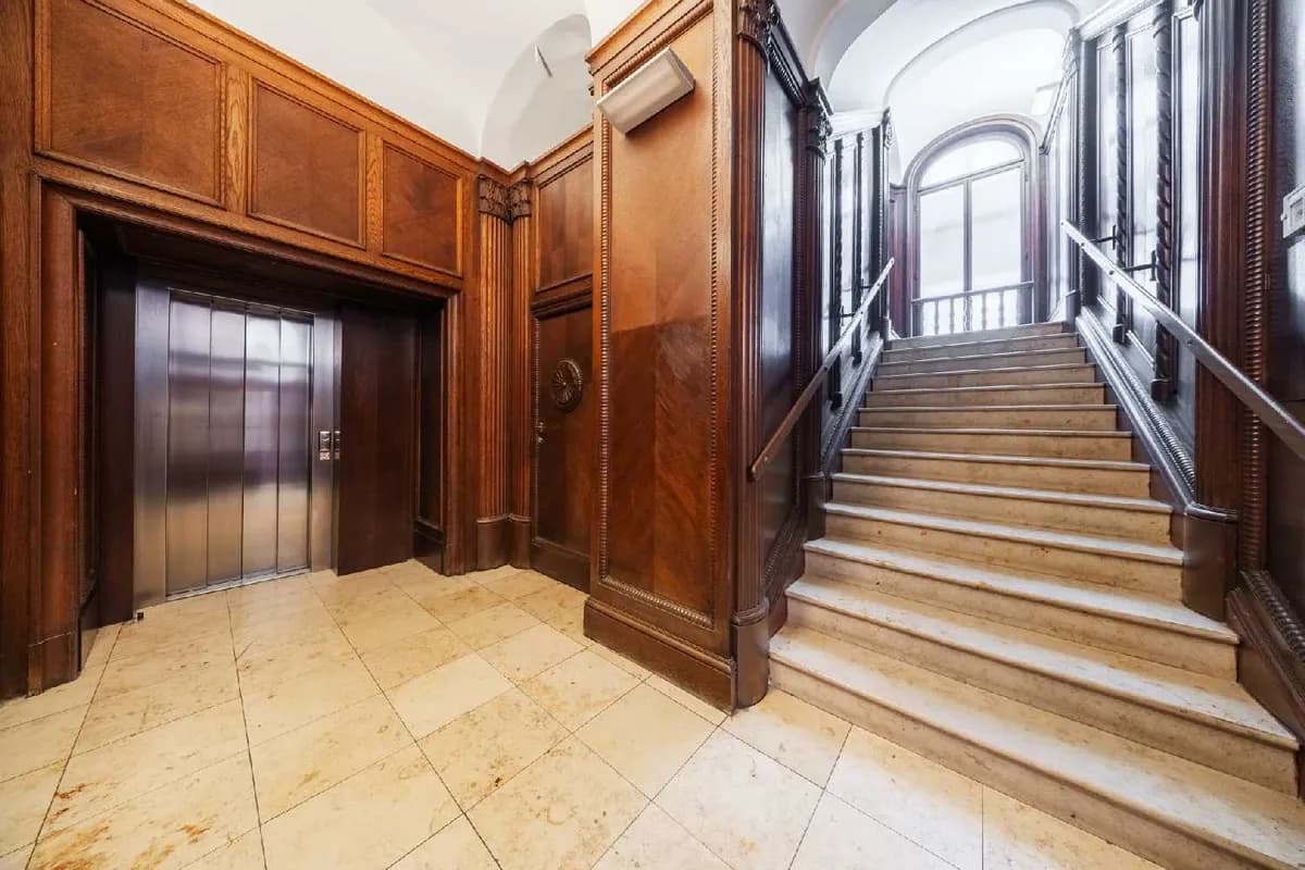 9-Zimmer-Gewerbeimmobilie mieten in Wien – 281 m², € 6.294 – Bild 3 von 32