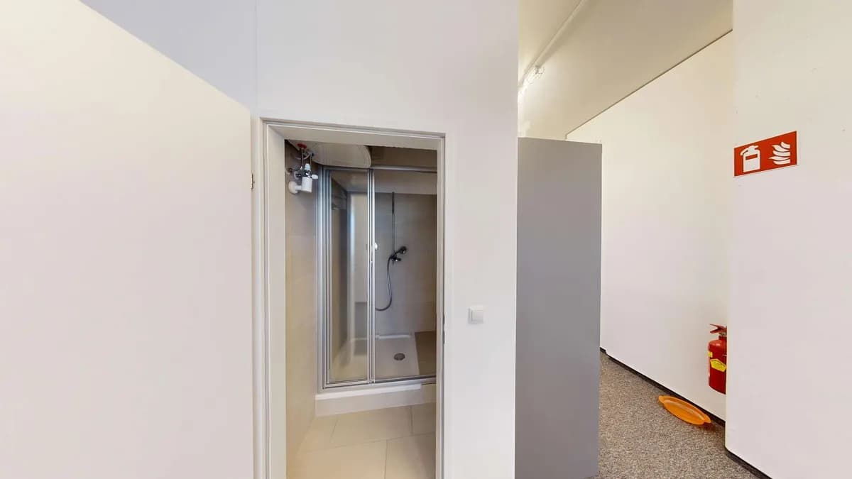 Gewerbeimmobilie mieten in Innsbruck – 359 m², € 4.790 – Bild 6 von 9