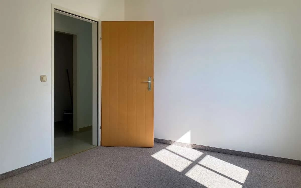 3-Zimmer-Wohnung mieten in Jennersdorf – 81,92 m², € 675 – Bild 3 von 6