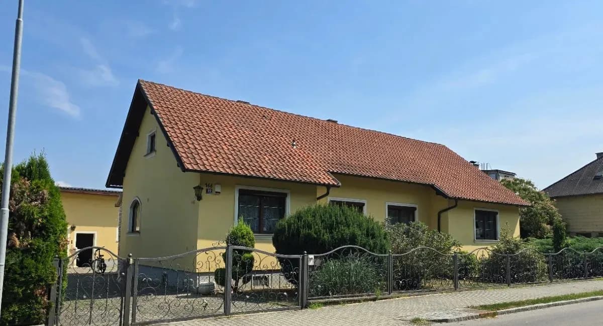 4-Zimmer-Haus kaufen in Korneuburg – 126,42 m², € 420.000 – Bild 2 von 19
