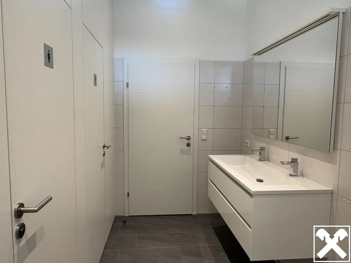 Gewerbeimmobilie mieten in Ried im Innkreis – 201 m², € 2.730 – Bild 4 von 11