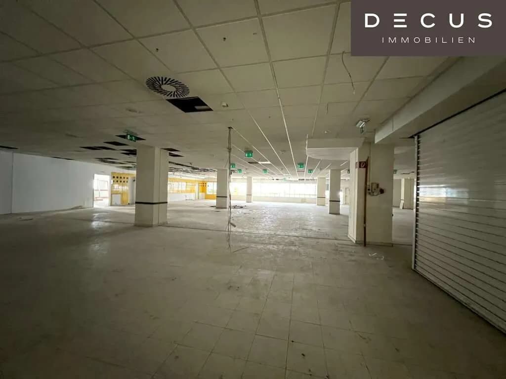 Gewerbeimmobilie mieten in Sankt Pölten – 947 m², € 8 – Bild 3 von 11