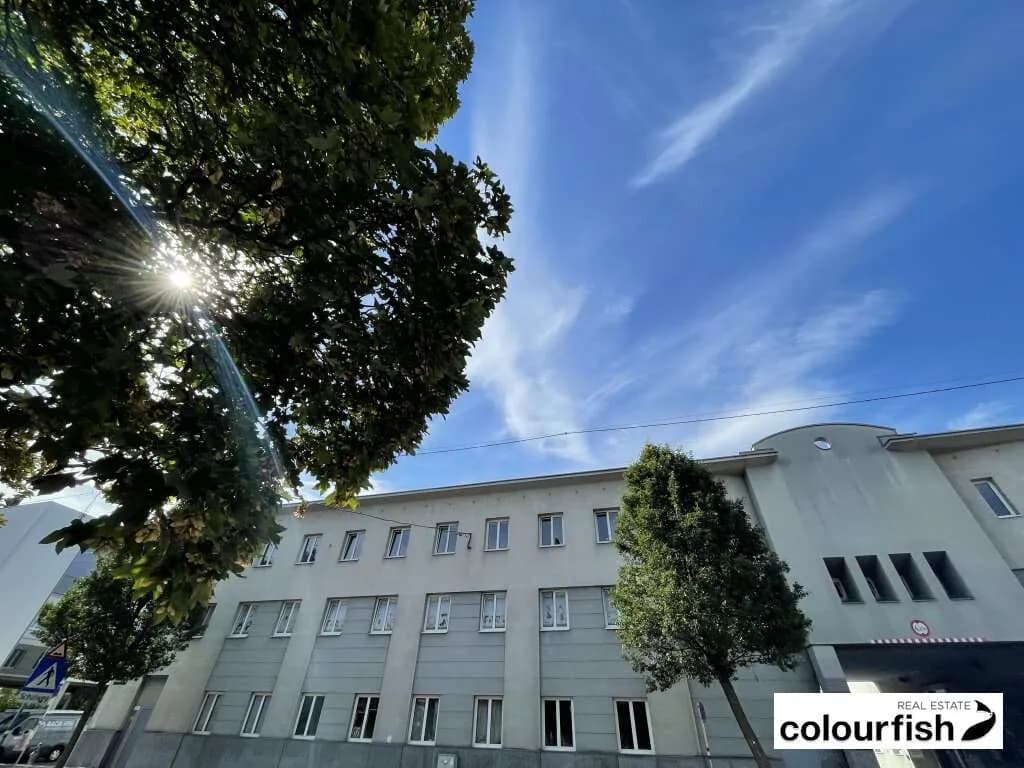 Gewerbeimmobilie mieten in Wien – 468 m², € 6.047