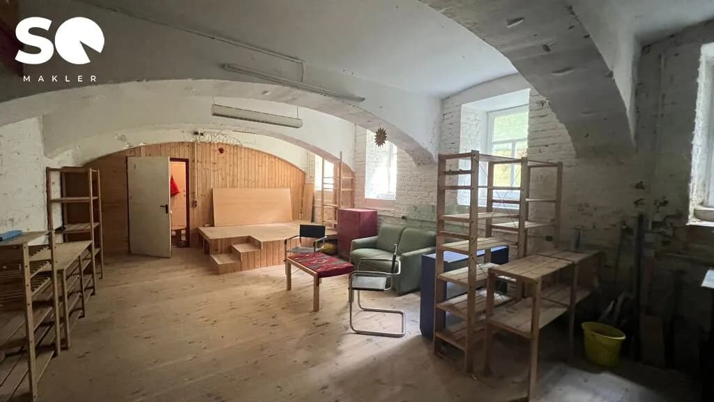 Gewerbeimmobilie kaufen in Wien – 72 m², € 99.000