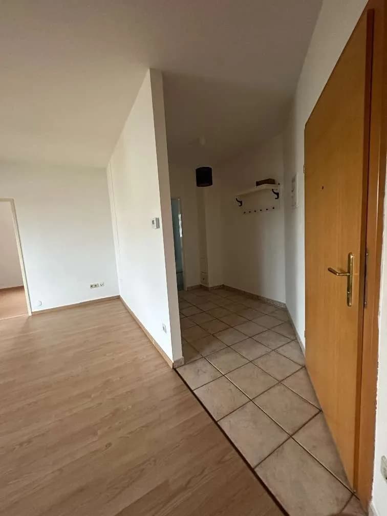 2-Zimmer-Wohnung mieten in Korneuburg – 46 m², € 839 – Bild 2 von 9