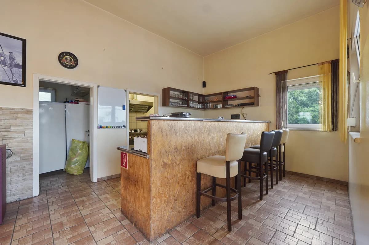 Gewerbeimmobilie kaufen in Wiener Neustadt Land – 54 m², € 119.000 – Bild 5 von 14