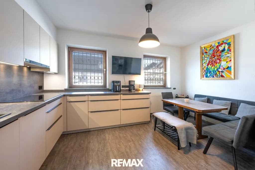 11-Zimmer-Haus kaufen in Salzburg-Umgebung – 401 m², € 1.600.000 – Bild 3 von 13