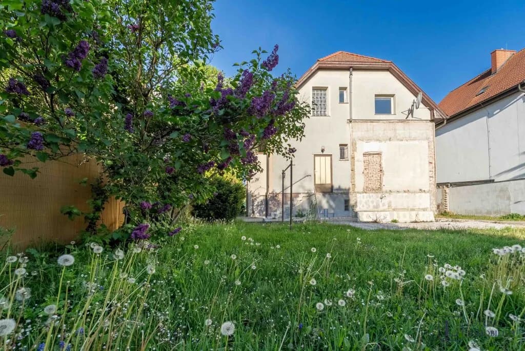 Grundstück kaufen in Wien – 828 m², € 765.000