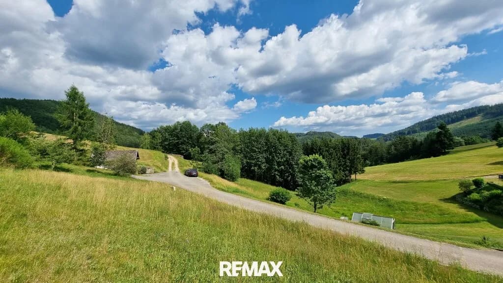 Grundstück kaufen in Freistadt – 2 388 m², € 70.000