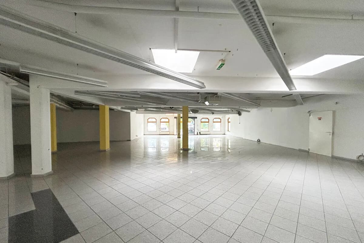 Gewerbeimmobilie mieten in Salzburg-Umgebung – 361 m², € 1.690 – Bild 7 von 9