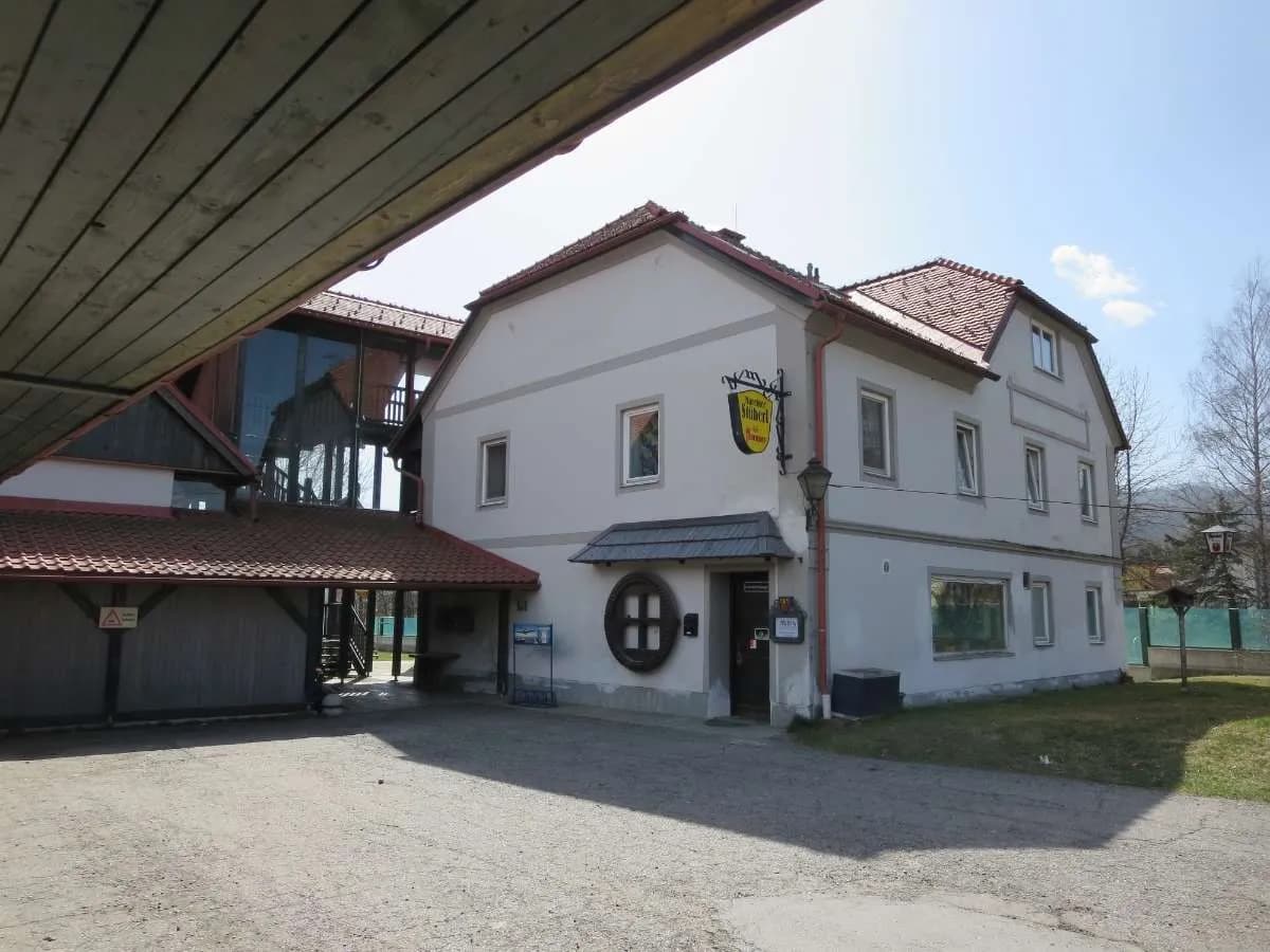Gewerbeimmobilie mieten in Murau – 58 m², € 721 – Bild 2 von 3