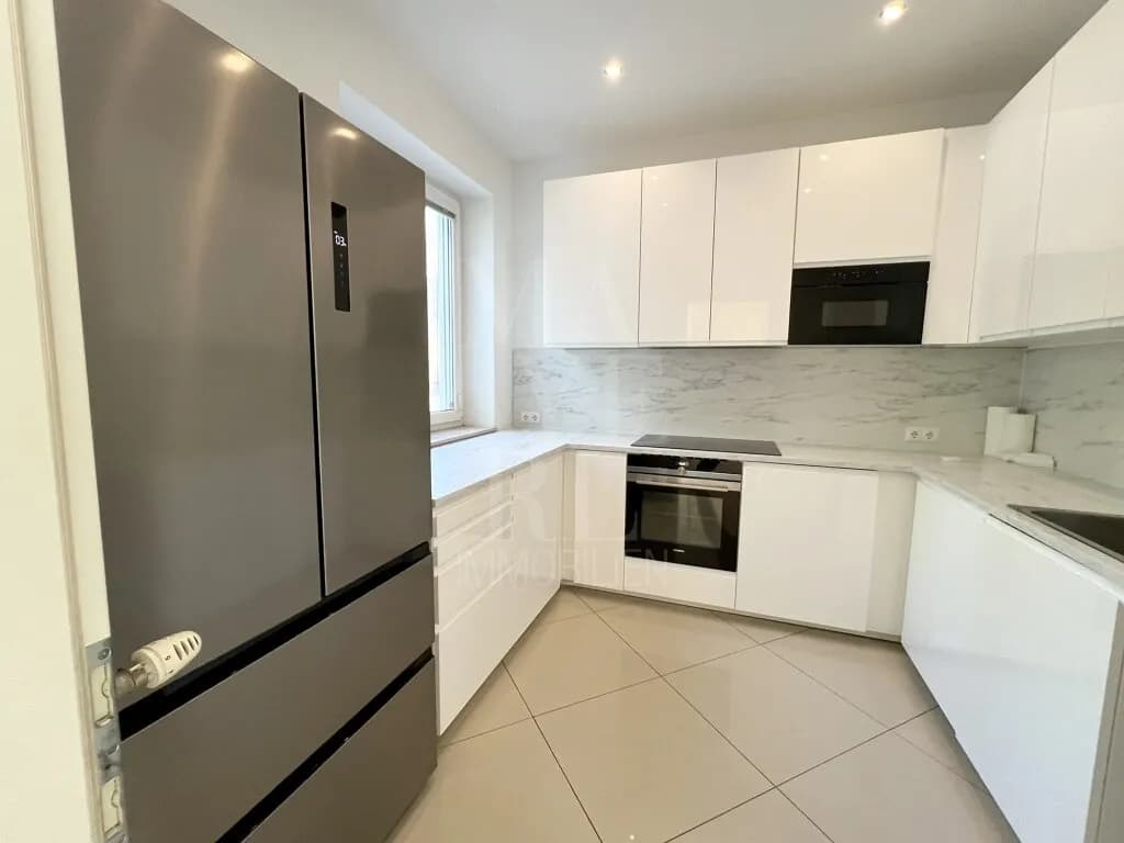 7-Zimmer-Immobilie mieten in Wien – 251 m², € 4.840 – Bild 8 von 30