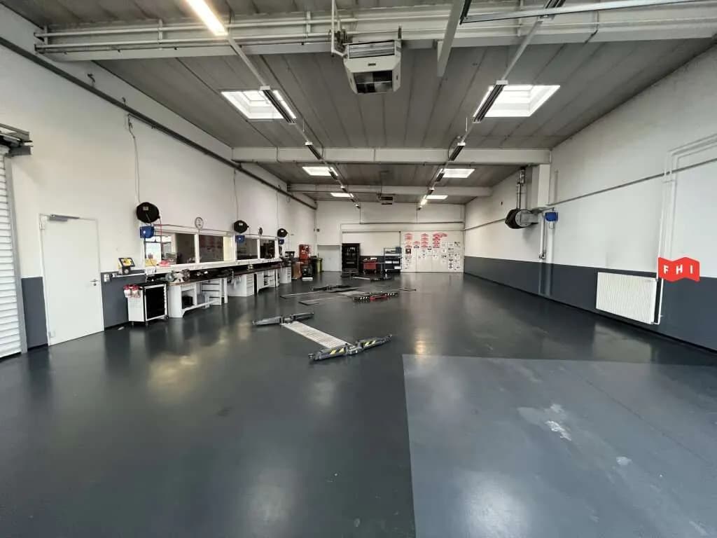 Gewerbeimmobilie mieten in Perg – 1 823 m², € 4 – Bild 8 von 10