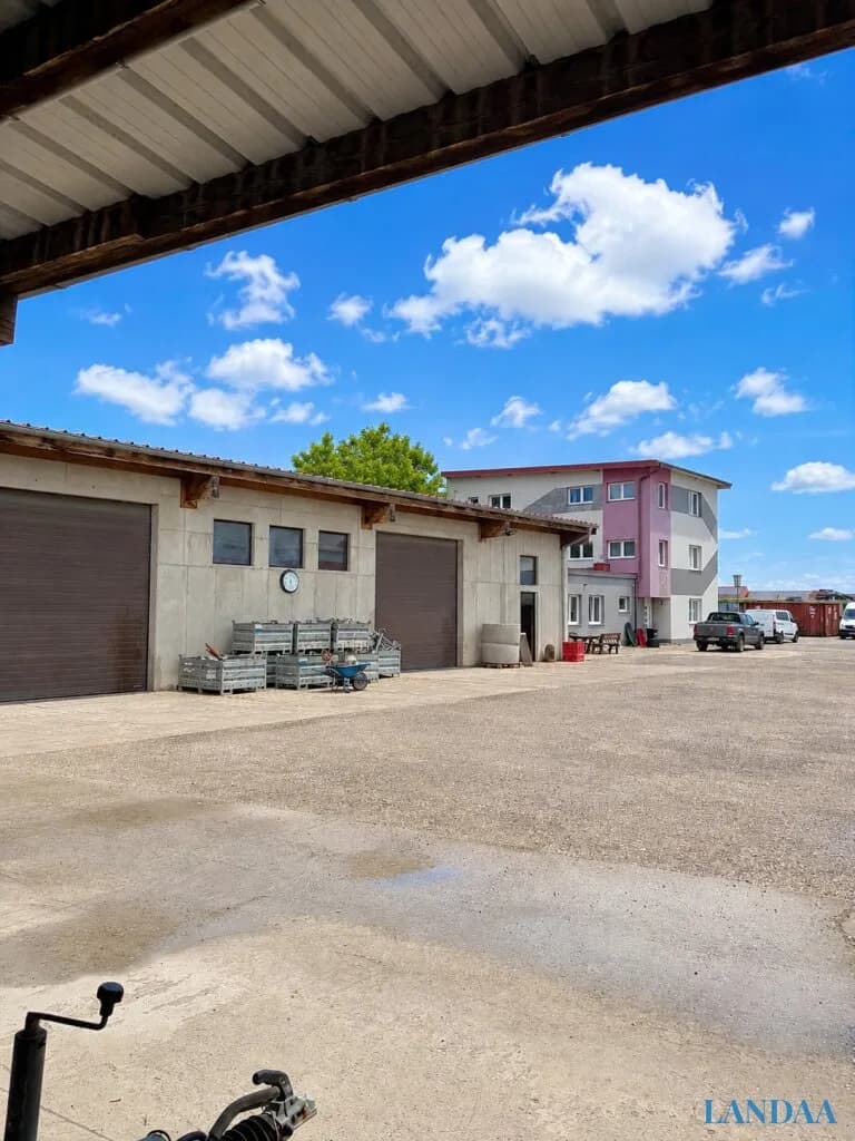 Gewerbeimmobilie mieten in Korneuburg – 1 112 m², € 7.550 – Bild 2 von 26