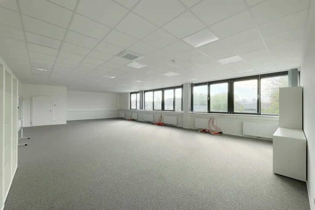 4-Zimmer-Gewerbeimmobilie mieten in Graz – 287 m², € 3.646 – Bild 2 von 16