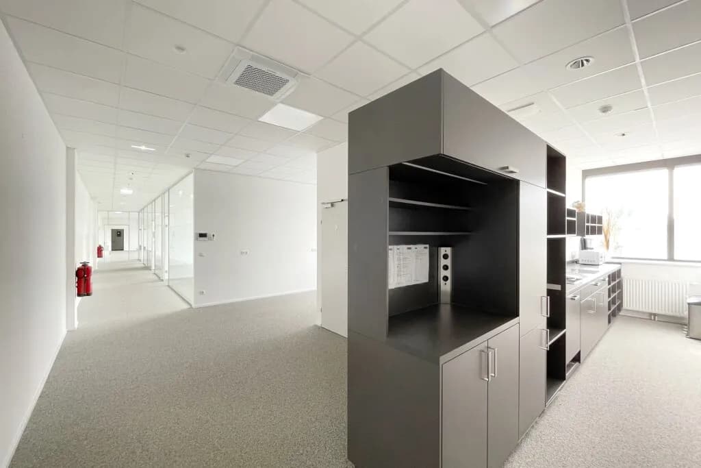 4-Zimmer-Gewerbeimmobilie mieten in Graz – 287 m², € 3.646 – Bild 13 von 16