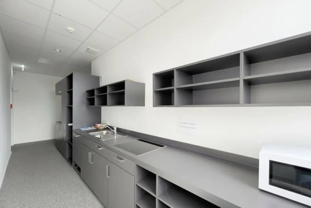 4-Zimmer-Gewerbeimmobilie mieten in Graz – 287 m², € 3.646 – Bild 14 von 16