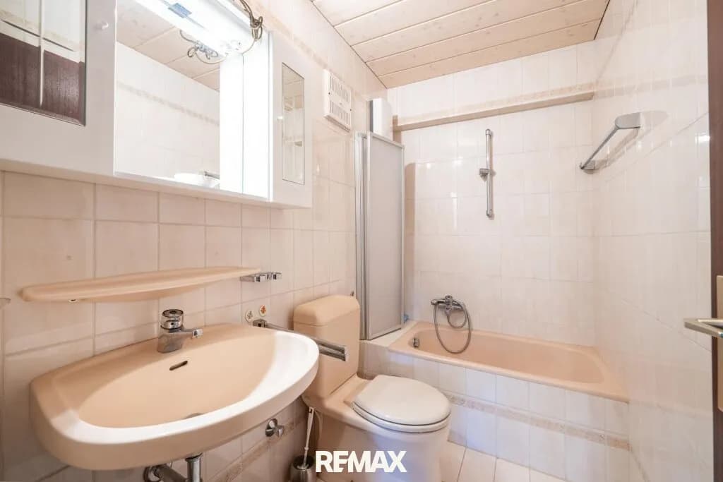 2-Zimmer-Wohnung kaufen in Vöcklabruck – 54 m², € 270.000 – Bild 8 von 10