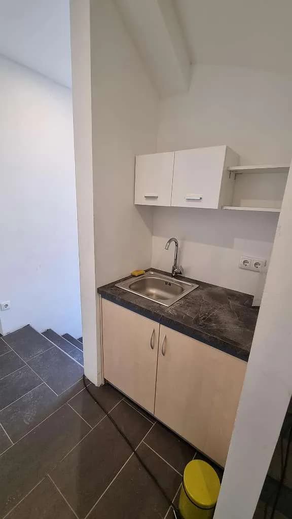 3-Zimmer-Gewerbeimmobilie mieten in Voitsberg – 180 m², € 1.500 – Bild 11 von 17