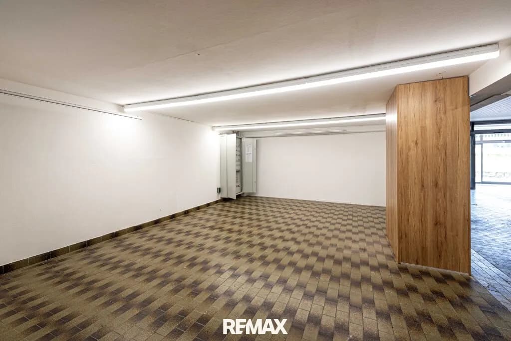Gewerbeimmobilie mieten in Gmunden – 380 m², € 3.040 – Bild 6 von 11