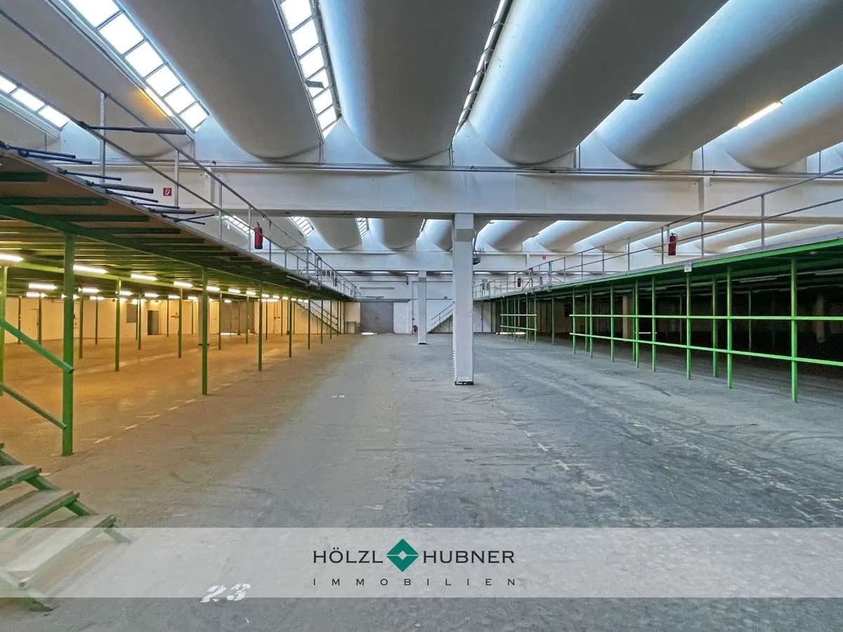 Gewerbeimmobilie mieten in Salzburg-Umgebung – 5 882 m², € 22.100