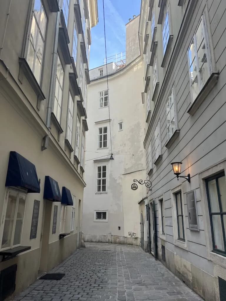 1-Zimmer-Wohnung mieten in Wien – 40,02 m², € 1.346 – Bild 10 von 18