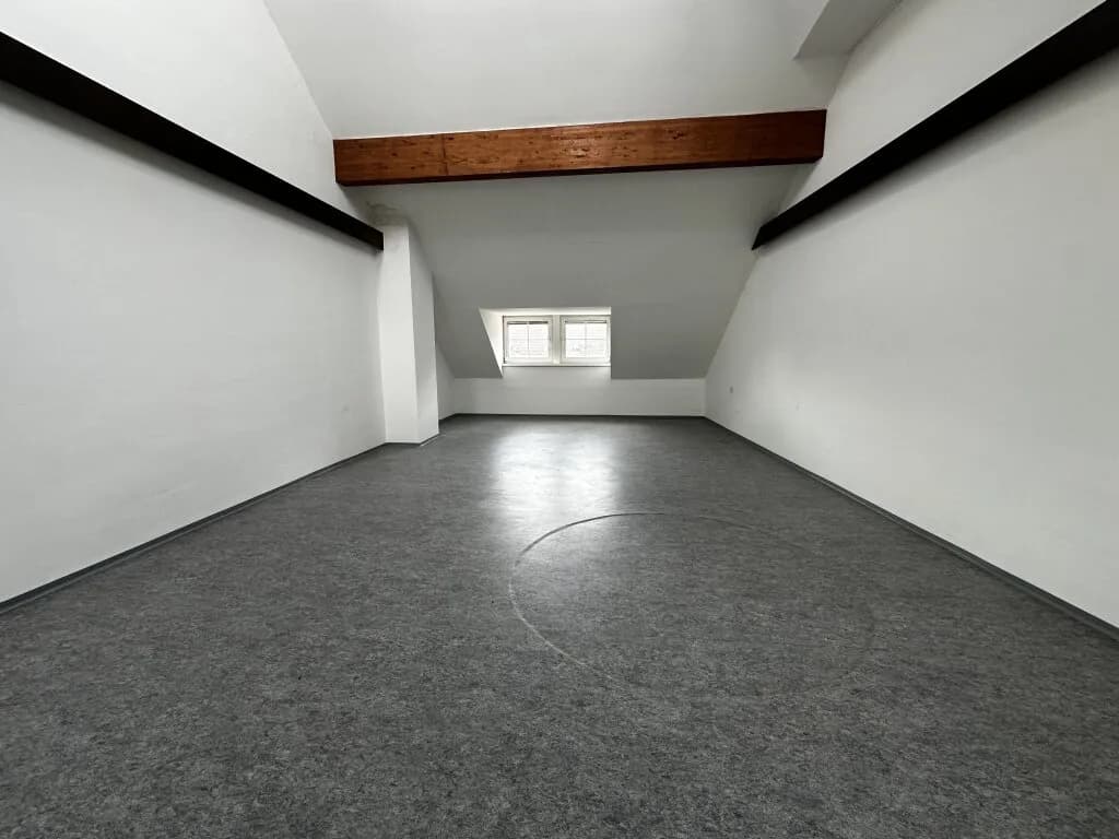 4-Zimmer-Gewerbeimmobilie mieten in Gänserndorf – 218 m², € 930 – Bild 17 von 25