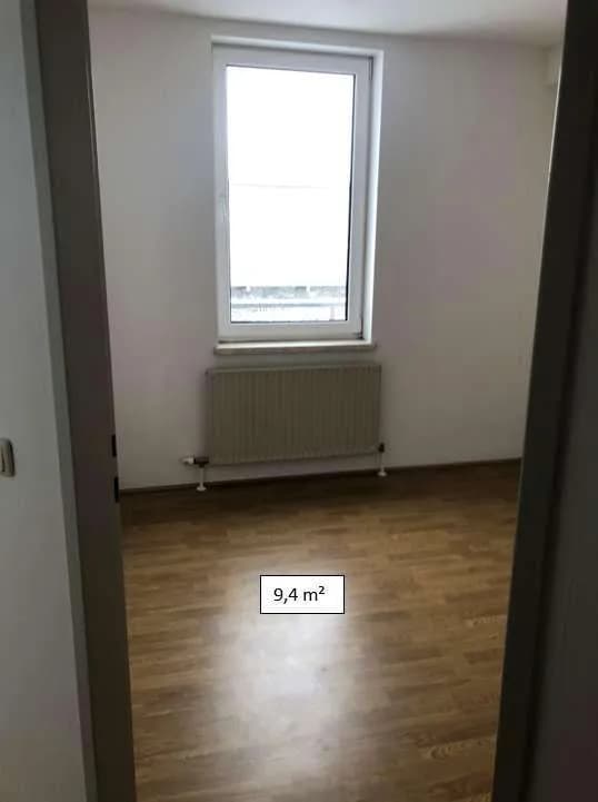 3-Zimmer-Gewerbeimmobilie mieten in Urfahr-Umgebung – 65 m², € 480