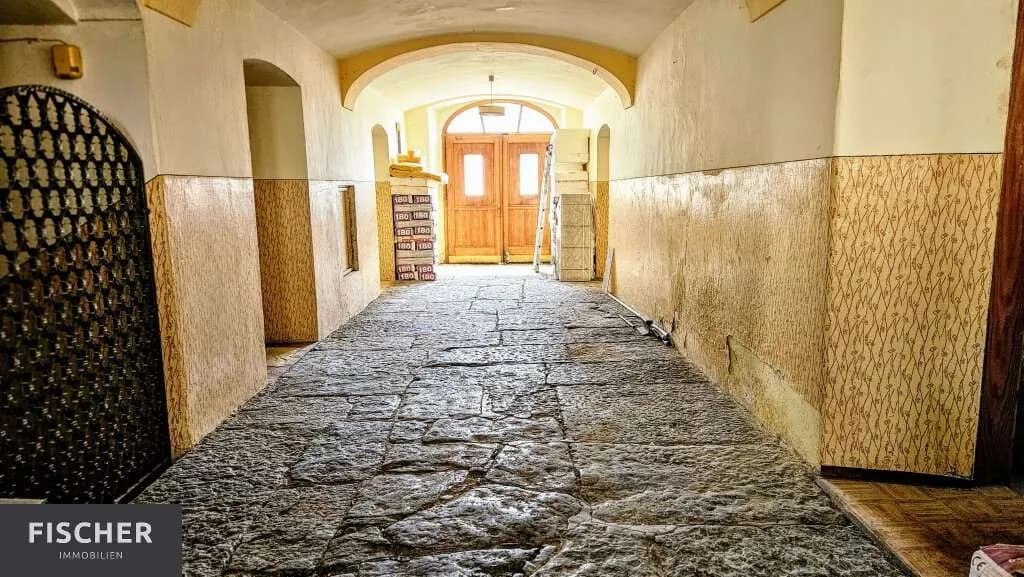 15-Zimmer-Haus kaufen in Villach Land – 450 m², € 195.000 – Bild 3 von 13