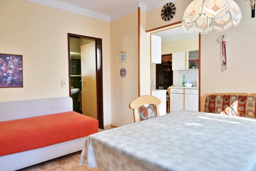 6-Zimmer-Gewerbeimmobilie kaufen in Hollabrunn – 220,2 m², € 249.000 – Bild 8 von 27
