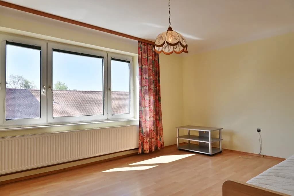 6-Zimmer-Gewerbeimmobilie kaufen in Hollabrunn – 220,2 m², € 249.000 – Bild 15 von 27