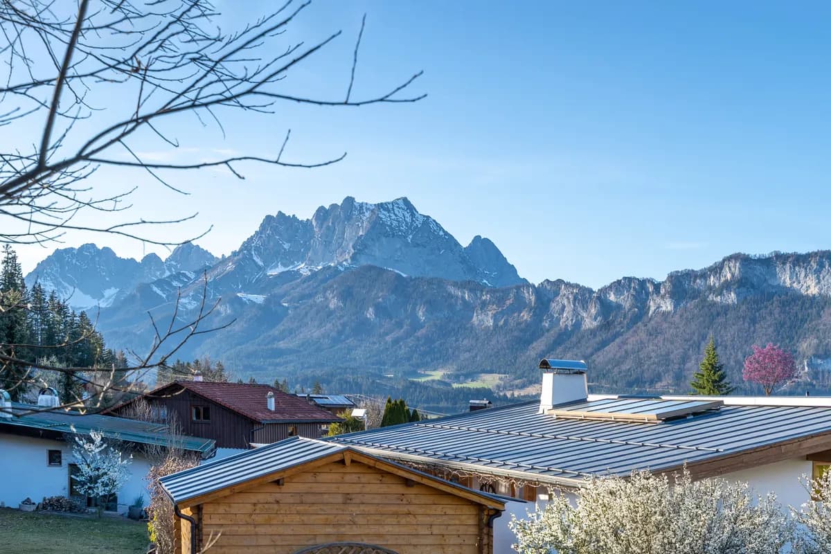 5-Zimmer-Haus kaufen in Kitzbühel – 300 m², € 3.000.000 – Bild 7 von 8