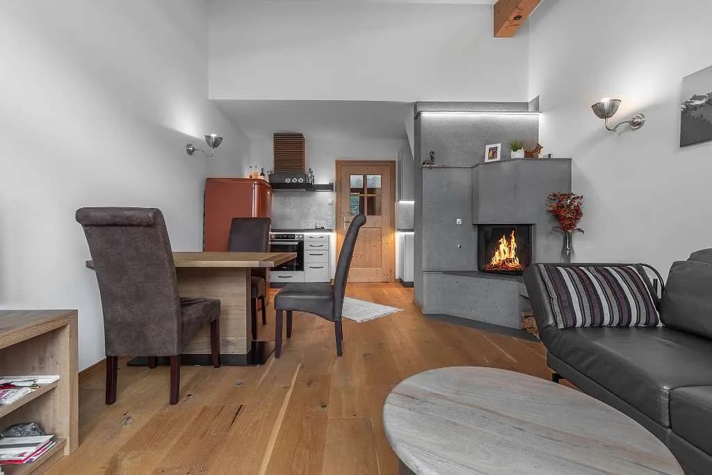 2-Zimmer-Wohnung mieten in Kitzbühel – 65 m², € 2.420