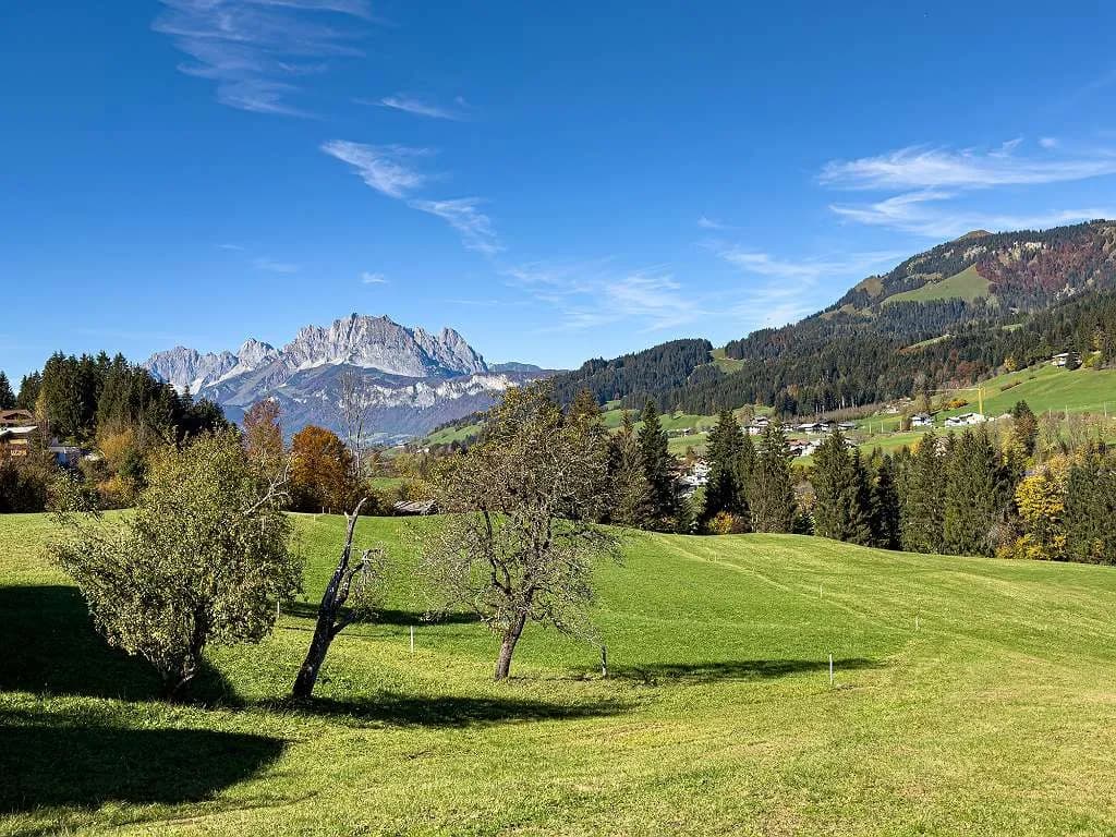 Grundstück kaufen in Kitzbühel – 471 m², € 445.000
